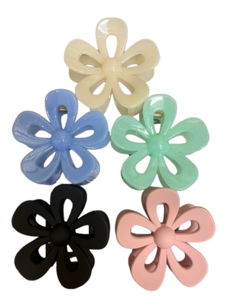 Accessories The Village Collection | The Village Collection Round Flower Clip